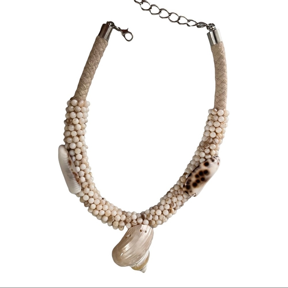 Vintage 1960s tropical boho braided beaded shell drop necklace.